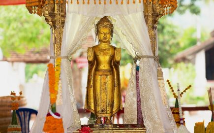 Pra Bang, il Buddha dorato