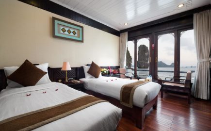 Deluxe Ocean Full View