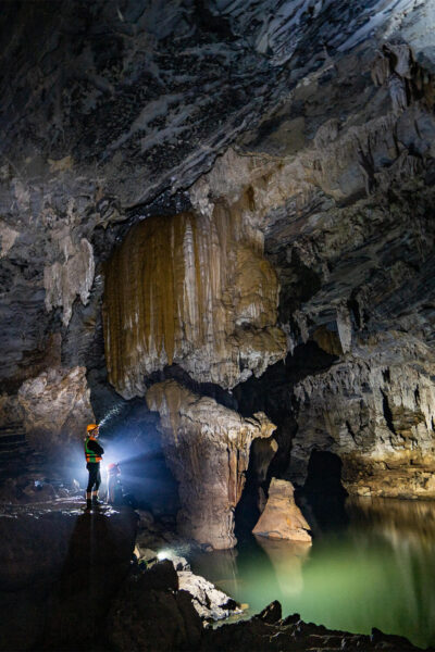 TOUR ALLA GROTTA DI TU LAN