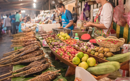Mercato notturno di Luang Prabang