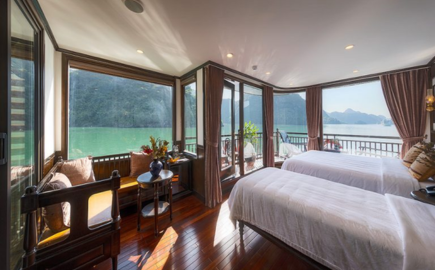 Balcony Deluxe Connecting